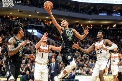 包含密尔沃基雄鹿训练开放日，赛前手感冰凉引欢呼，社区盾在即，医务组通报恢复的词条-爱游戏体育