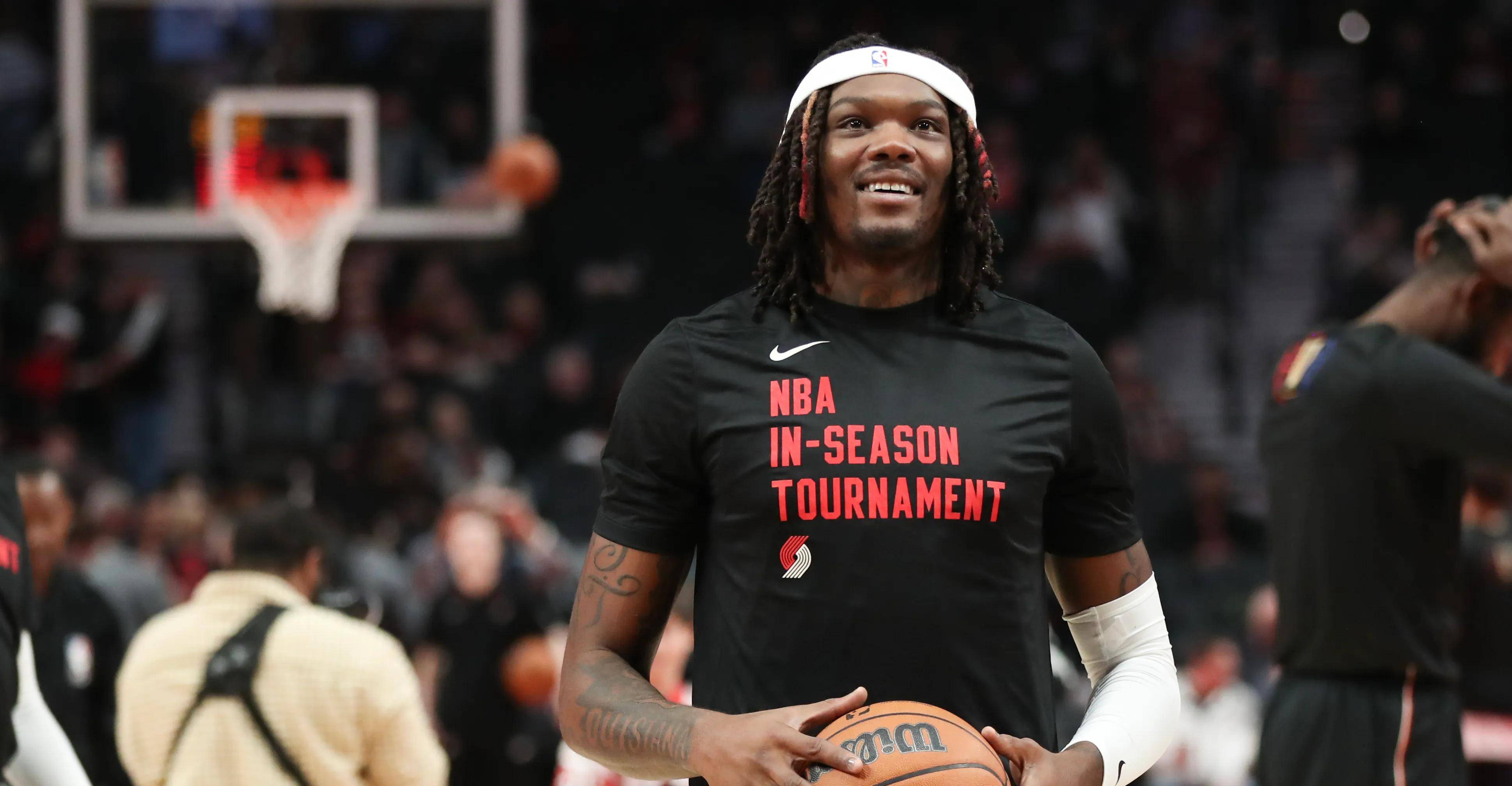 里程碑夜法兰克福官宣签约，NBA季后赛关键时刻刷纪录，信心回归，高层口径保持一致的简单介绍